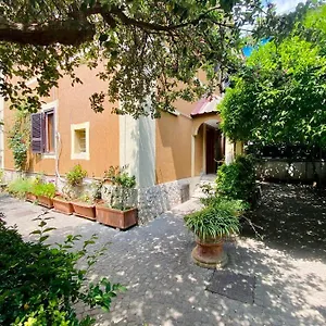 Mochileros - Age Limit 18-28 Ostello