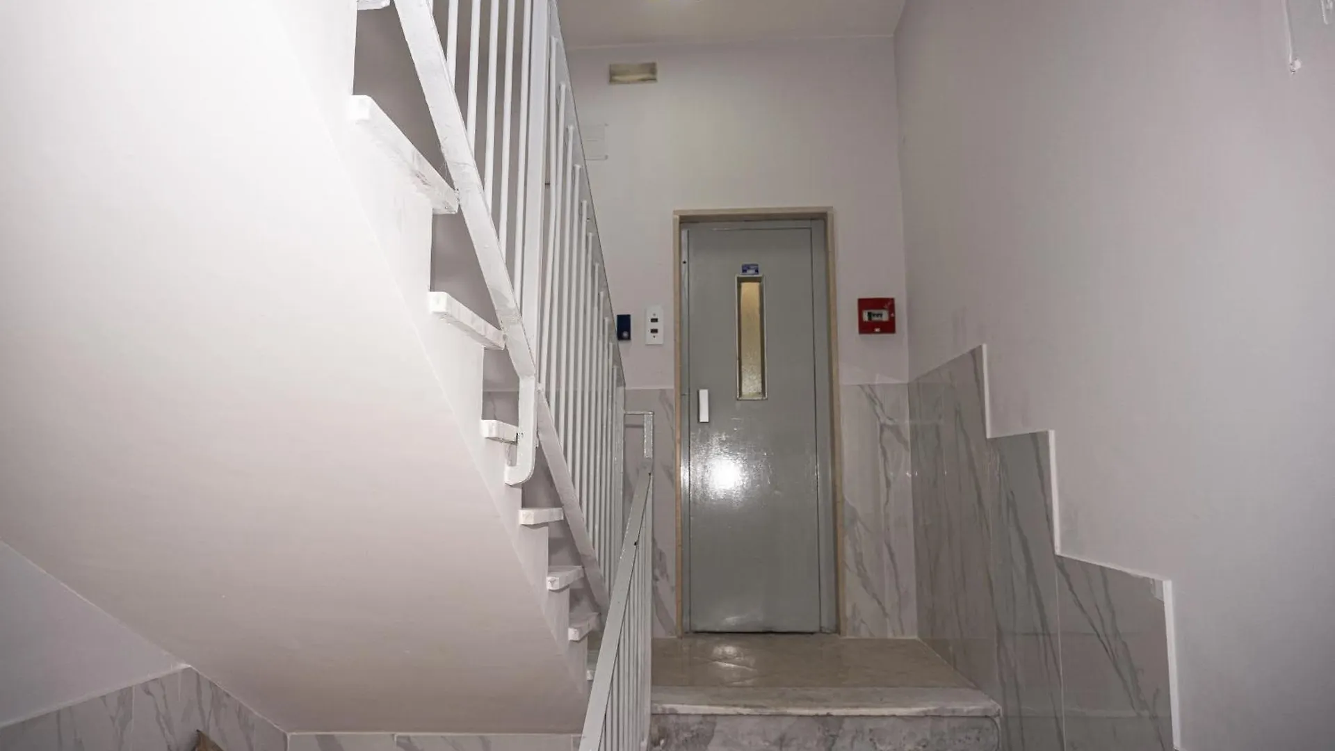 Hotel A.I.R. Terminal Station Napoli